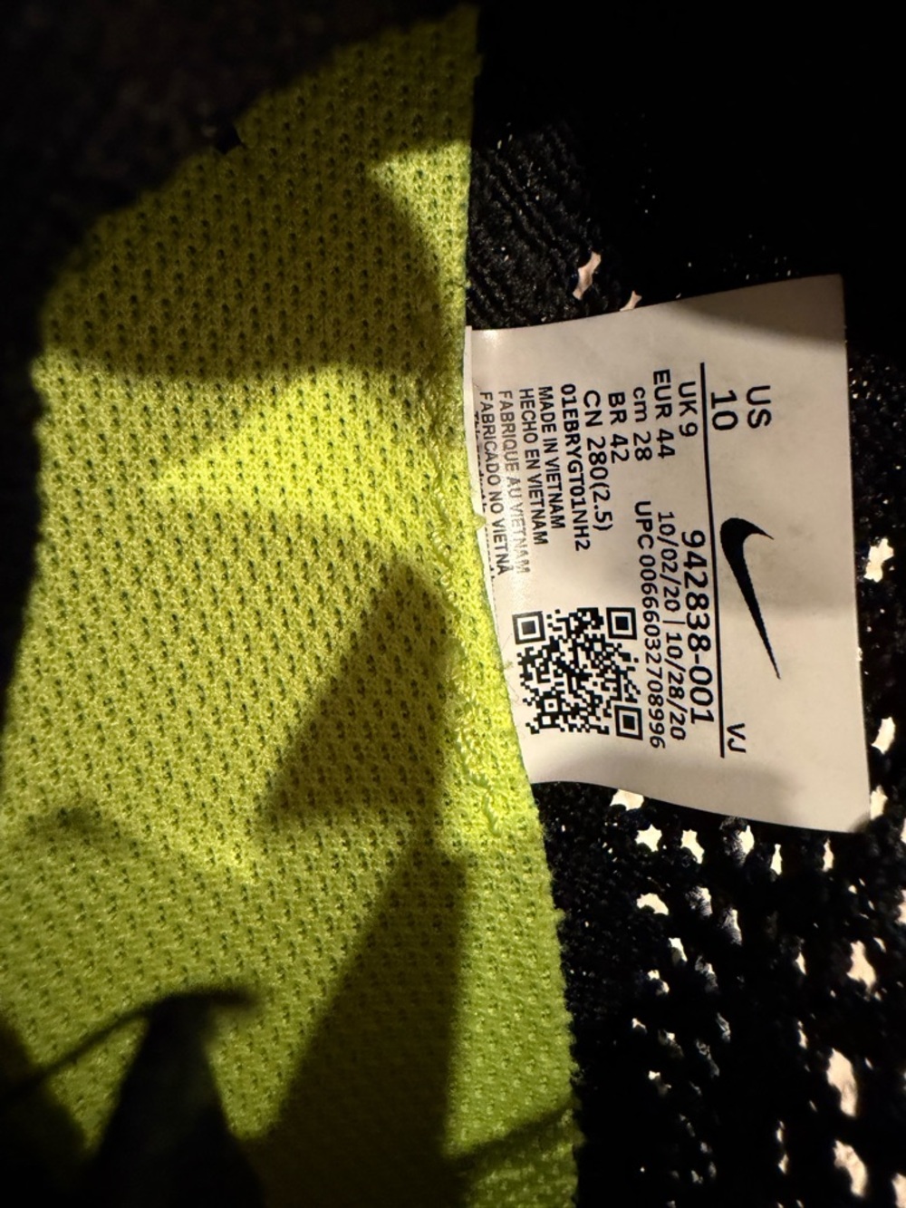 Nike Men's Black & White Flyknit Sneakers - Picture 5 of 5
